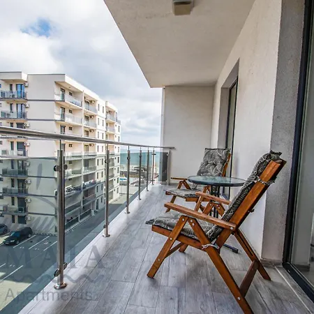 Astoria 4 By Sunny Mamaia *